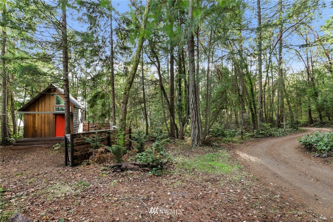 139-00 Southwest Pohl Road Vashon, WA 98070 - Photo 14 of 19