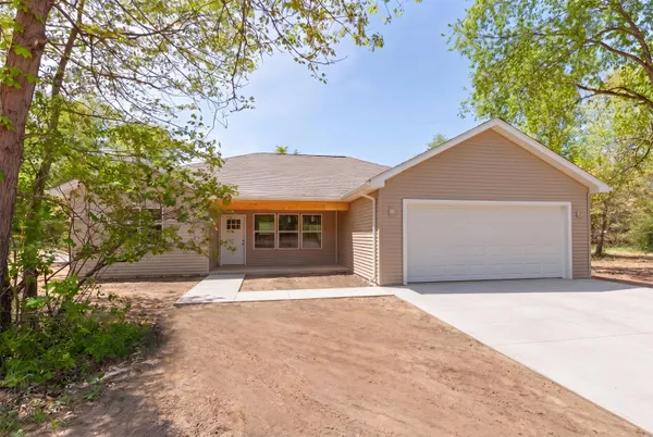 $311,500 | 2771 Gady Pines Drive, Adrian, MI 49221