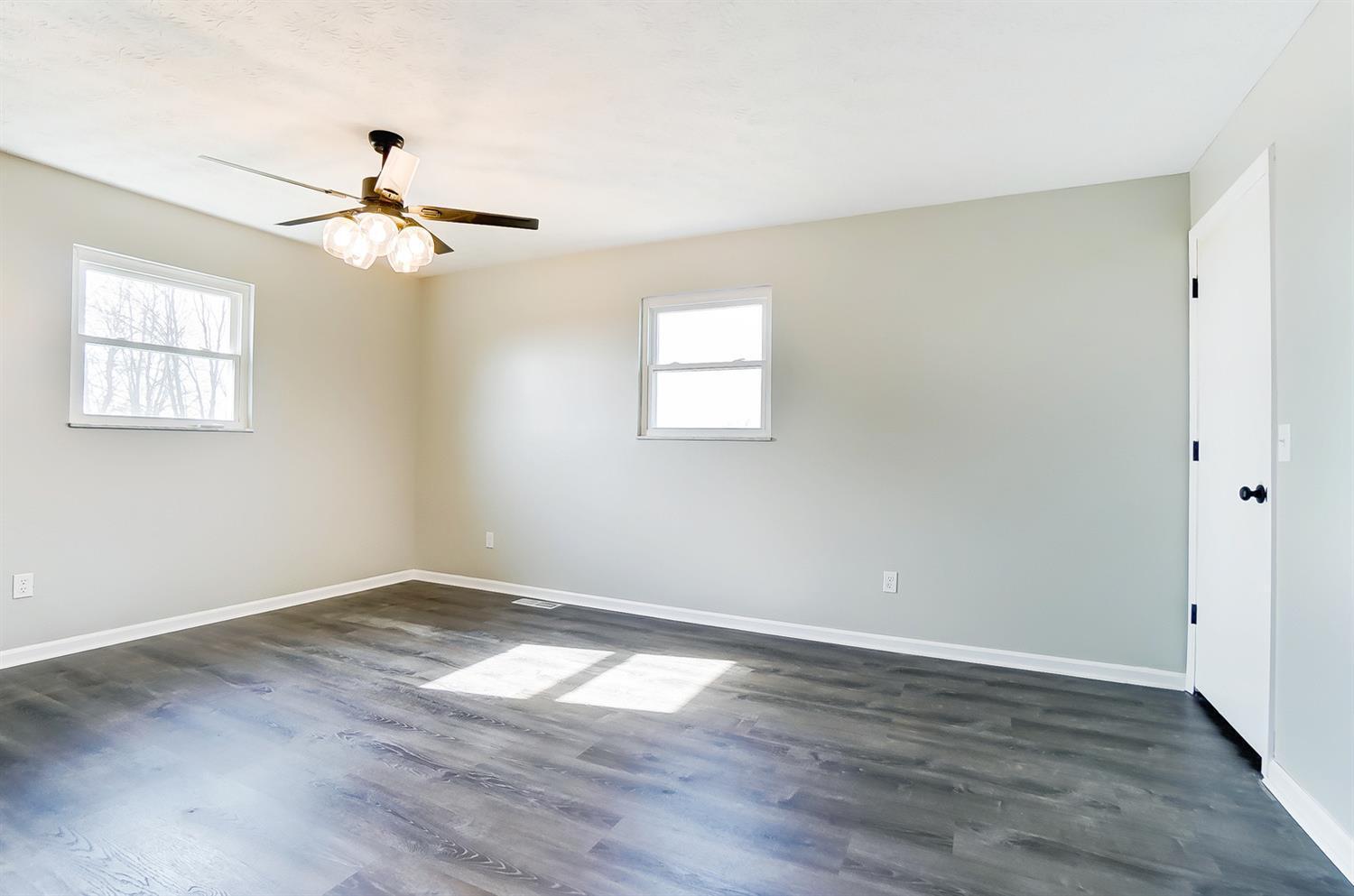 4643 West Elkton Road Hamilton, OH 45011 - Photo 19 of 46