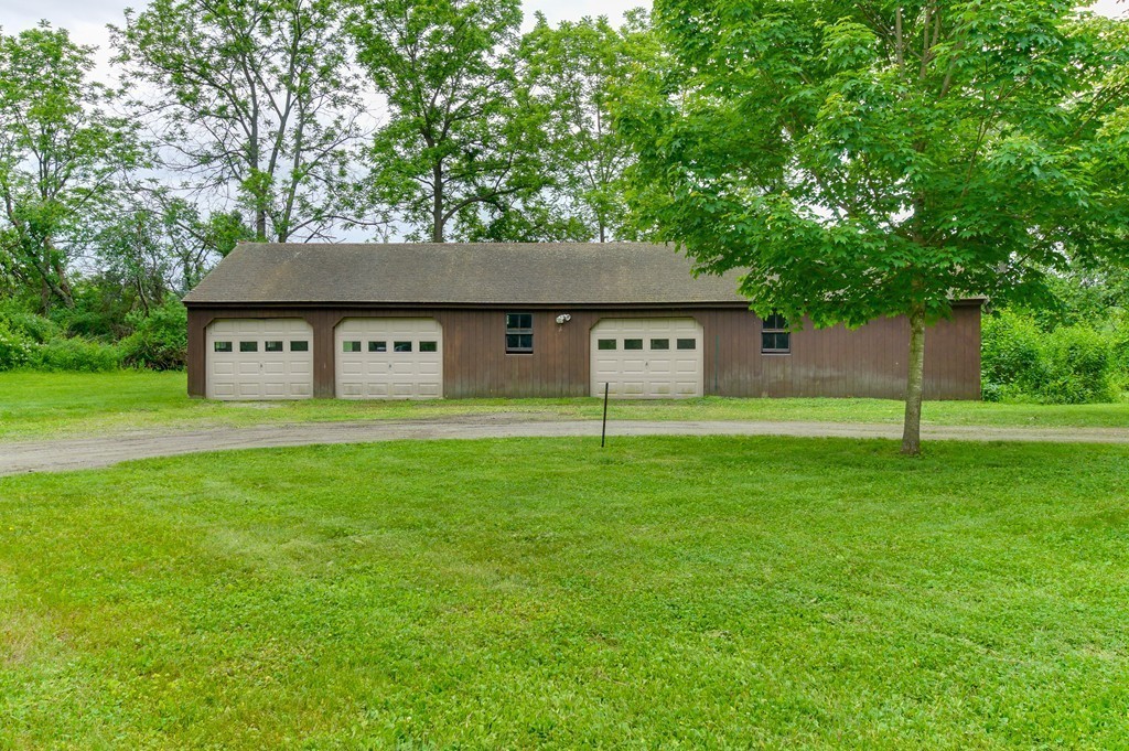 59 Long Hill Road Groton, MA 01450 - Photo 17 of 18 Gallery Image 17