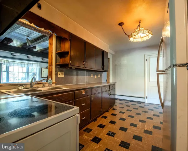 $399,900 | 1822 Detweiler Road, Pottstown, PA 19464