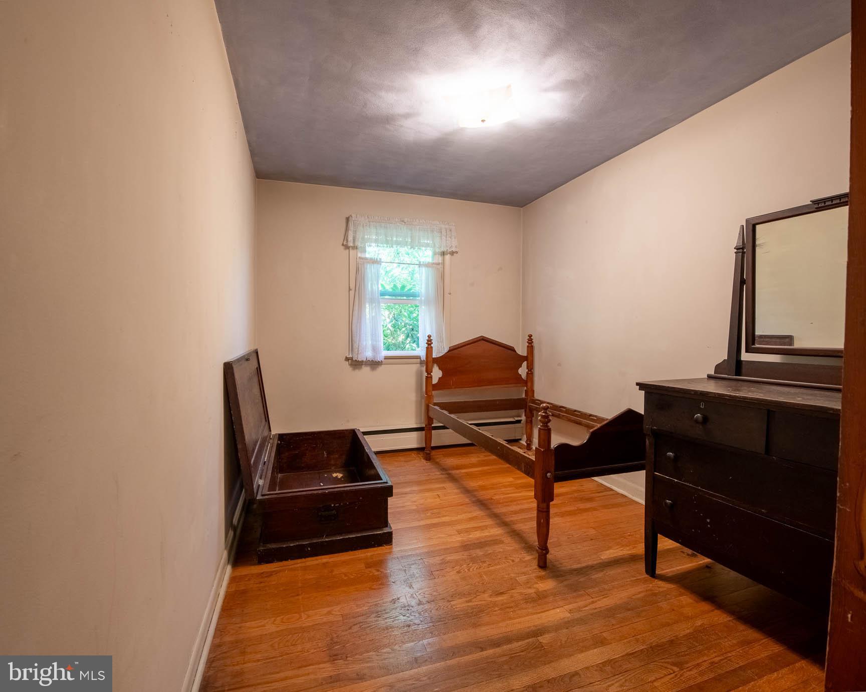 1822 Detweiler Road Pottstown, PA 19464 - Photo 36 of 61 Bedroom 1