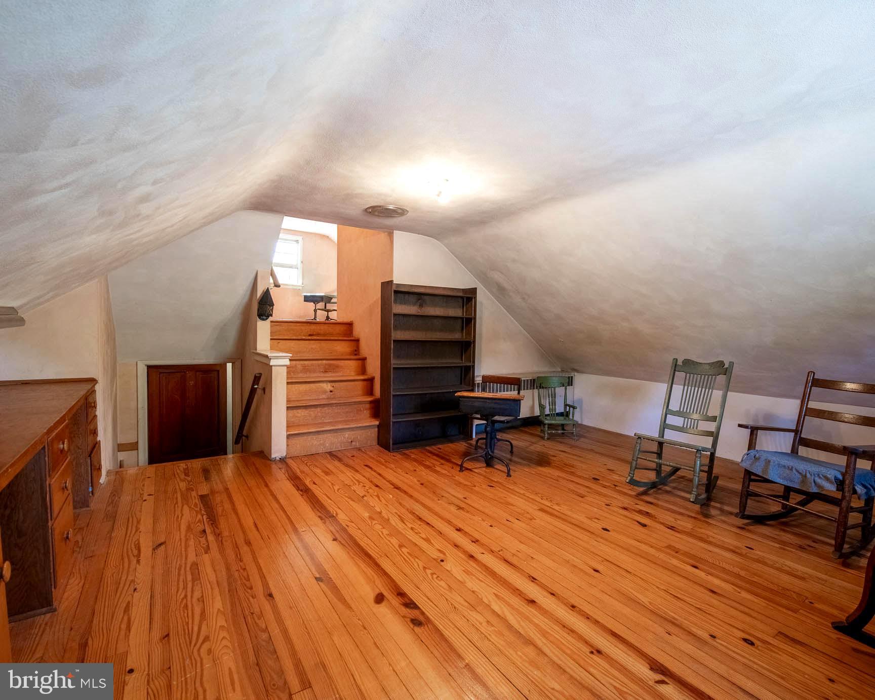 1822 Detweiler Road Pottstown, PA 19464 - Photo 45 of 61 Notice the Hardwood floors throughout