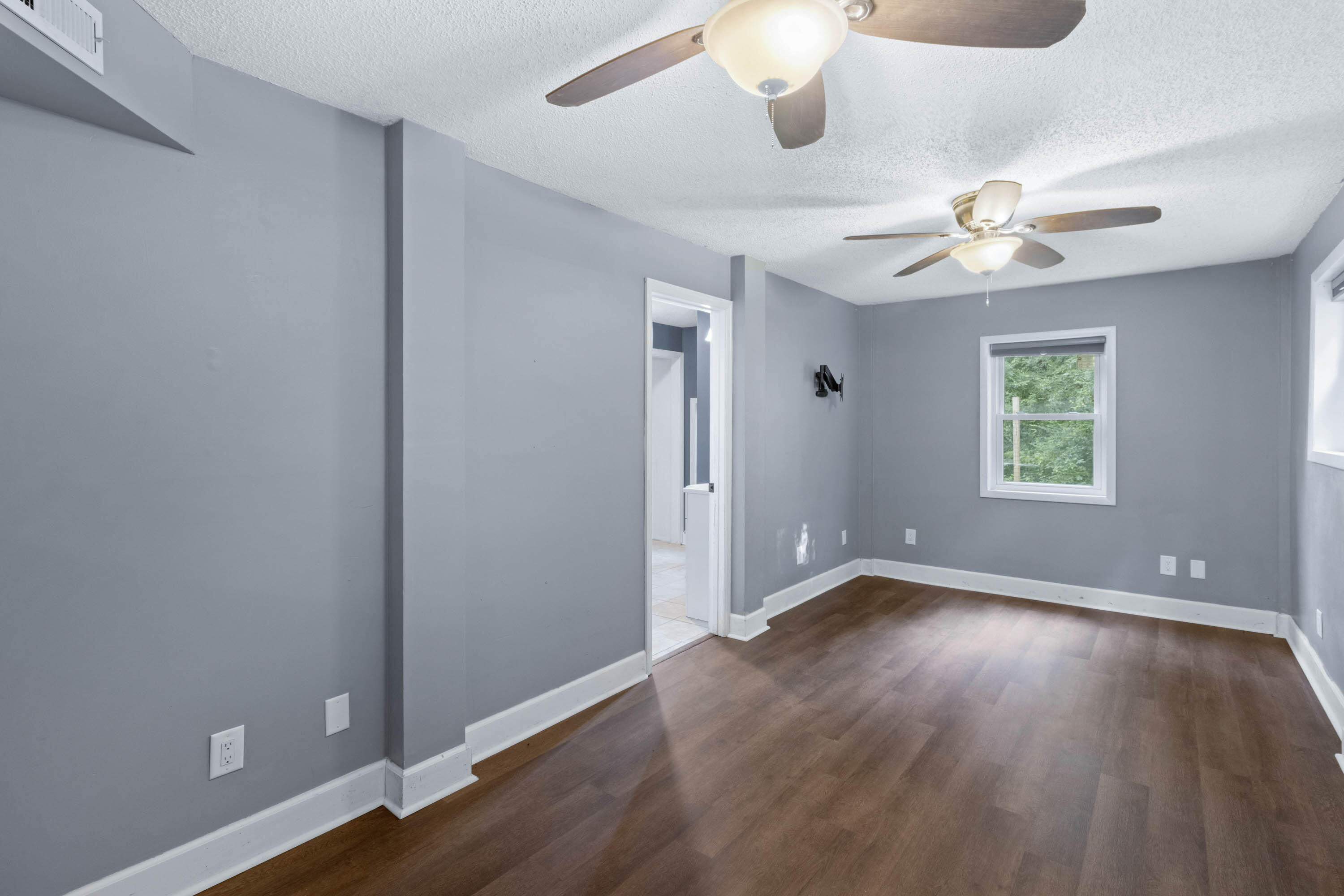 12807 Newman Green Road Soddy Daisy, TN 37379 - Photo 15 of 32 12807 Newman Green Rd-15