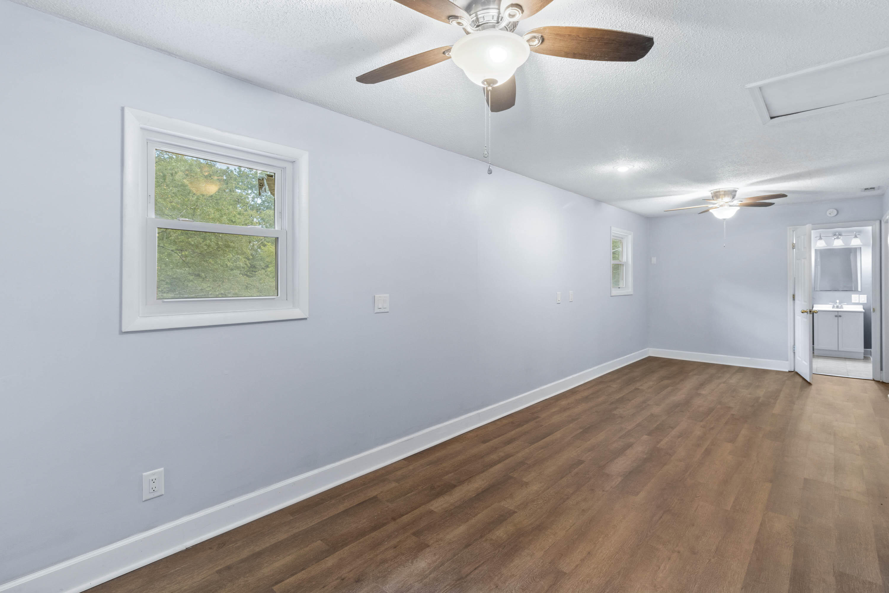 12807 Newman Green Road Soddy Daisy, TN 37379 - Photo 23 of 32 12807 Newman Green Rd-24