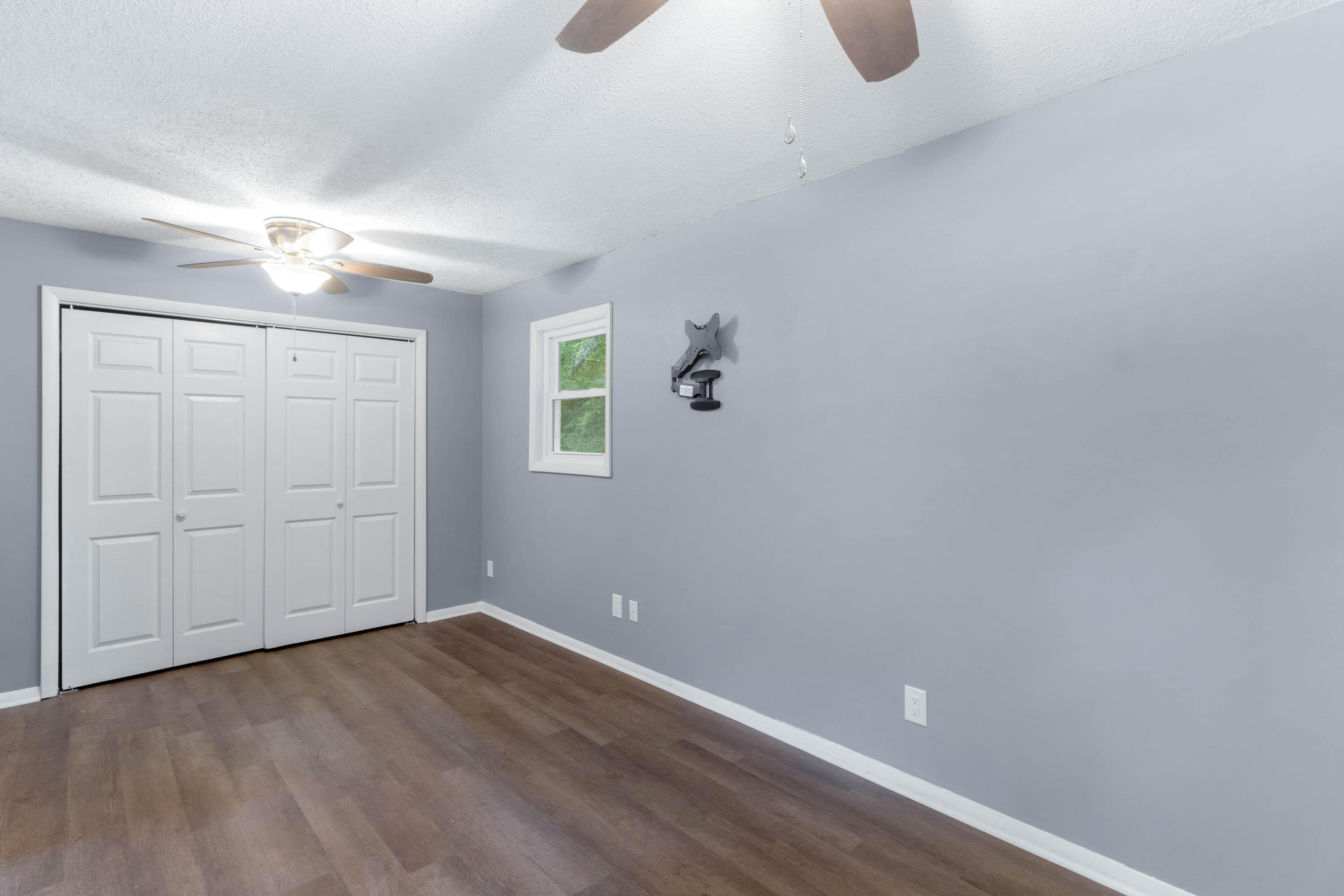 12807 Newman Green Road Soddy Daisy, TN 37379 - Photo 9 of 32 12807 Newman Green Rd-31