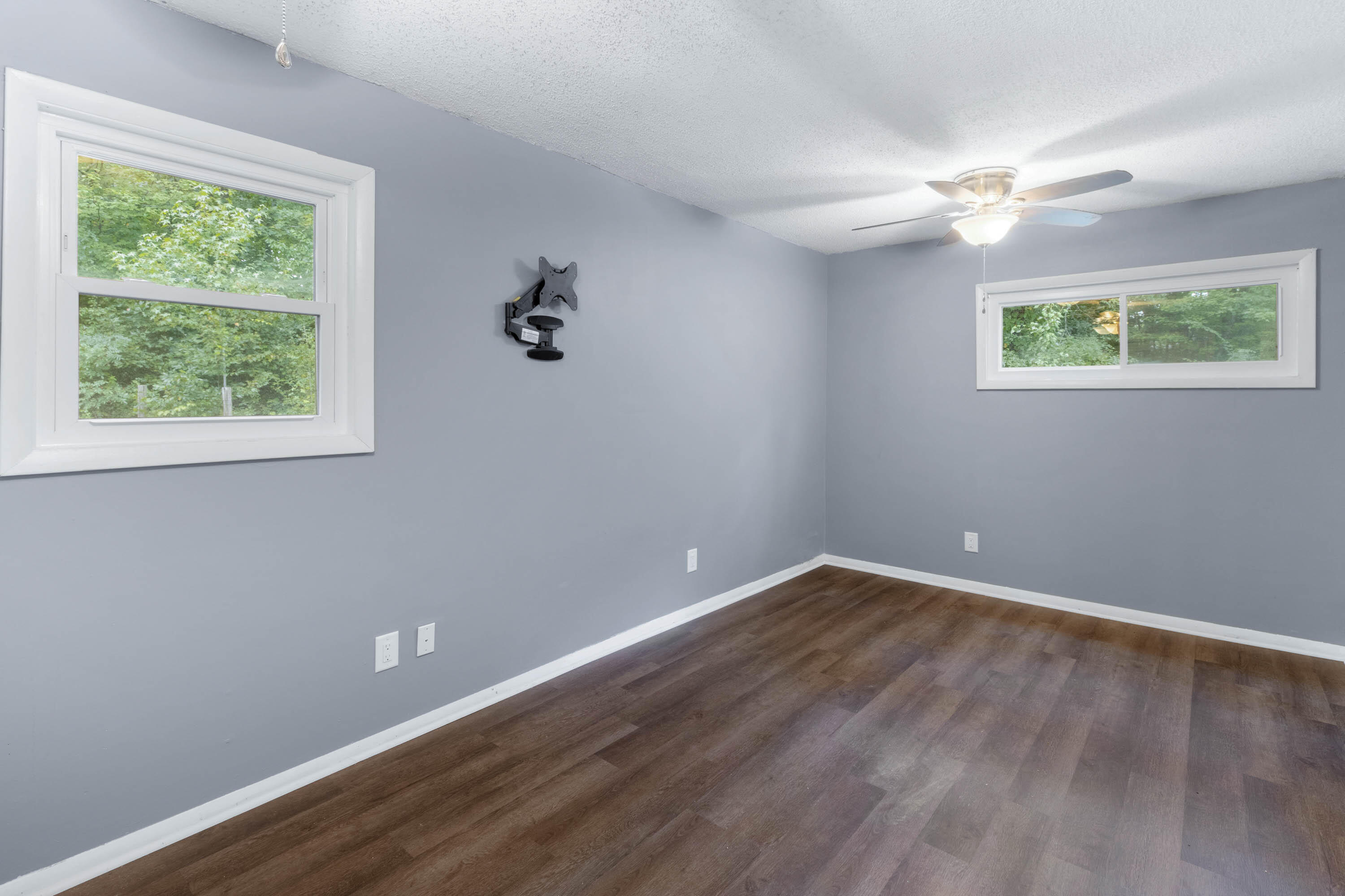 12807 Newman Green Road Soddy Daisy, TN 37379 - Photo 10 of 32 12807 Newman Green Rd-32