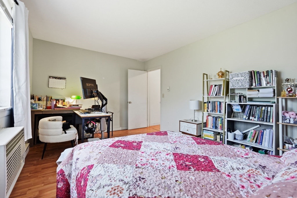 170 East Hadley Road, Unit 120 Amherst, MA 01002 - Photo 17 of 33