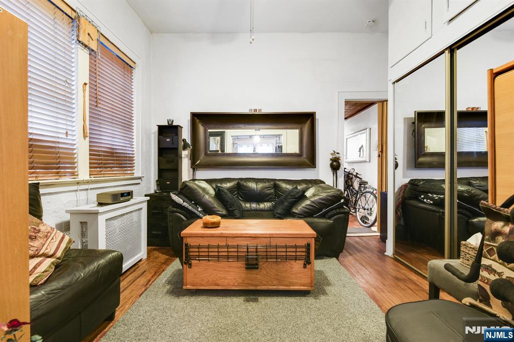 137 Valley Road Montclair, NJ 07042 - Photo 11 of 24