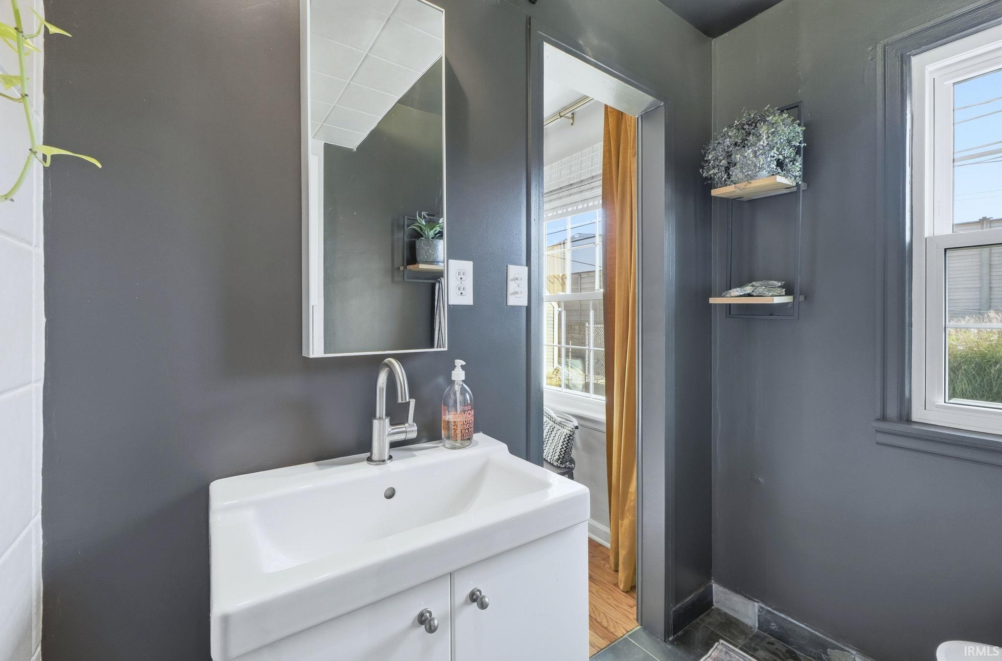 520 North Alden Road Muncie, IN 47304 - Photo 19 of 34