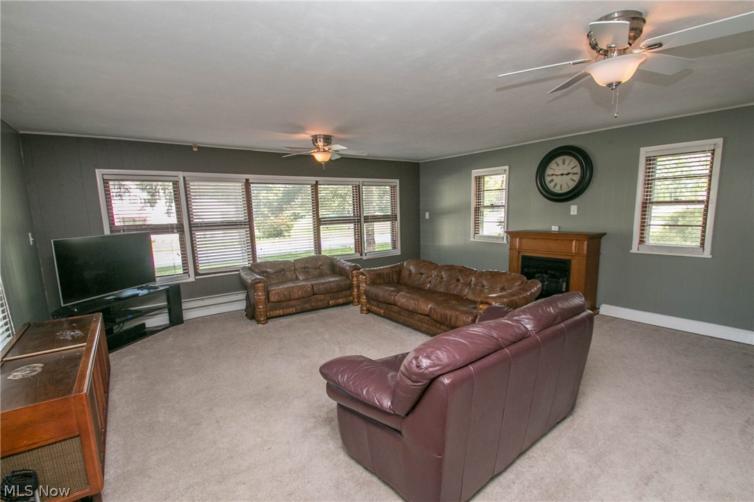 8076 Stockbridge Road Mentor, OH 44060 - Photo 2 of 30 Gallery Image 2