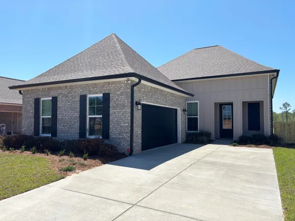 $411,510 | 184 Splendor Run, Ponce de Leon, FL 32455