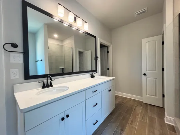 $411,510 | 184 Splendor Run, Ponce de Leon, FL 32455