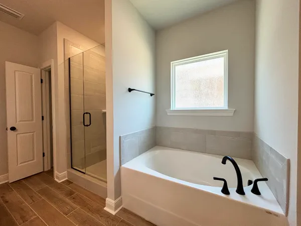 $411,510 | 184 Splendor Run, Ponce de Leon, FL 32455