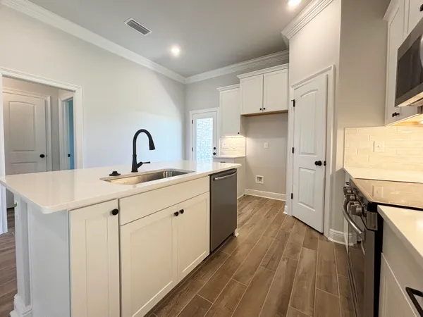 $411,510 | 184 Splendor Run, Ponce de Leon, FL 32455