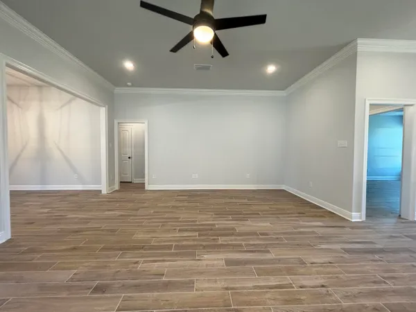 $411,510 | 184 Splendor Run, Ponce de Leon, FL 32455