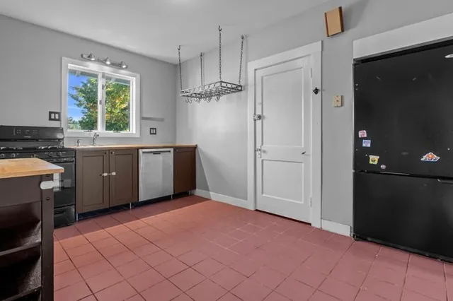 $499,000 | 253 Sycamore Street, Unit 253, Watertown, MA 02472