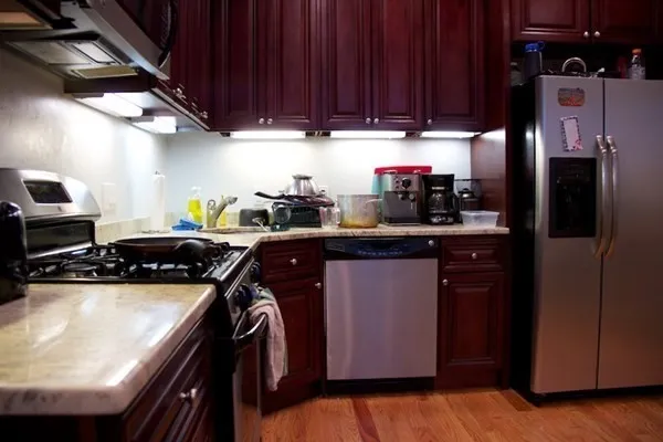 $4,295 | 1089 Beacon Street, Unit 1, Brookline, MA 02446