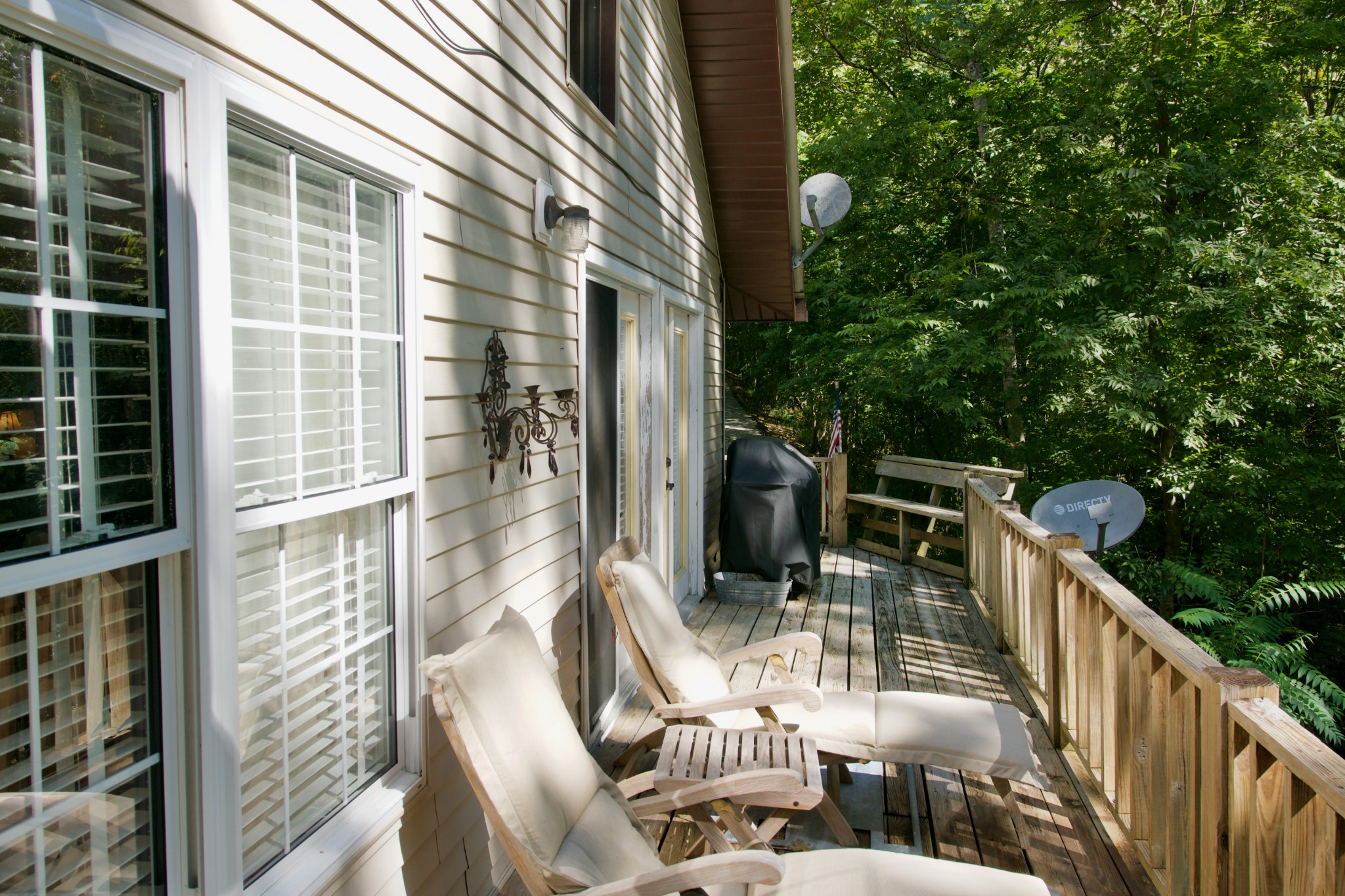 3203 Austin Bottom Road Baxter, TN 38544 - Photo 36 of 41 a view of balcony with furniture