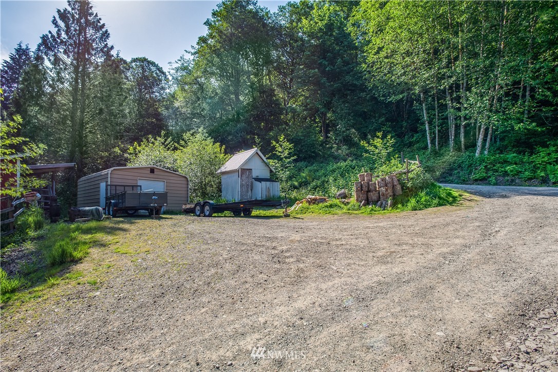 135 Tatonka Road Kelso, WA 98626 - Photo 2 of 23 Gallery Image 2