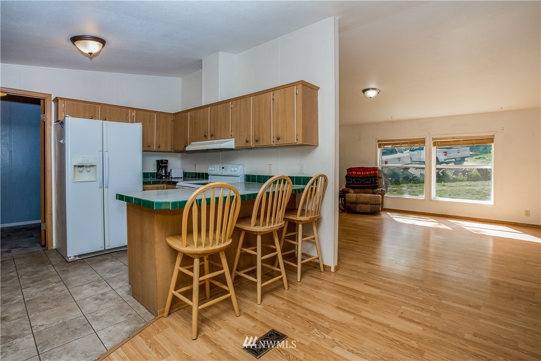 135 Tatonka Road Kelso, WA 98626 - Photo 7 of 23 Gallery Image 7