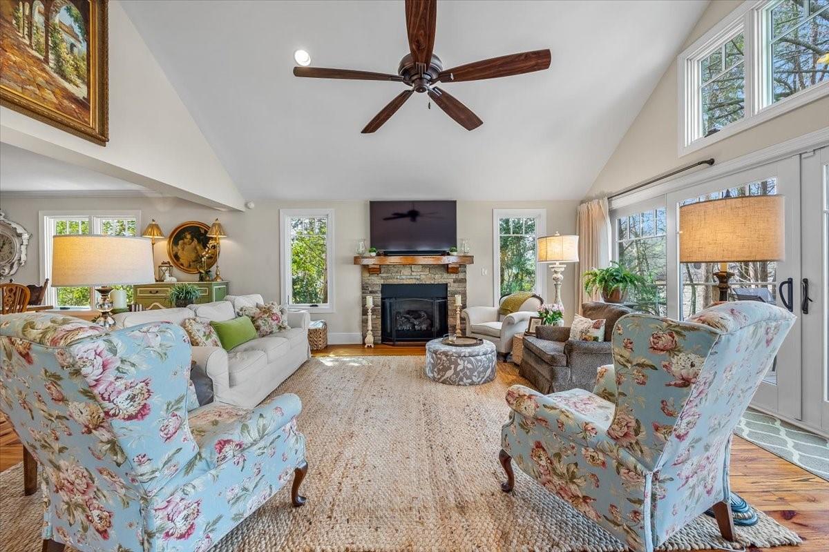 2042 Courtney Road York, SC 29745 - Photo 14 of 46 Gallery Image 14