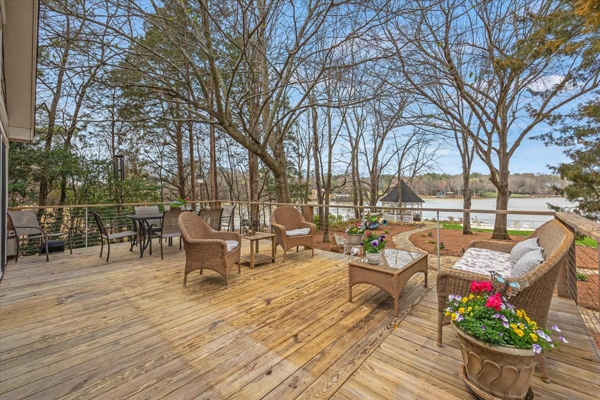 2042 Courtney Road York, SC 29745 - Photo 32 of 46 Gallery Image 32