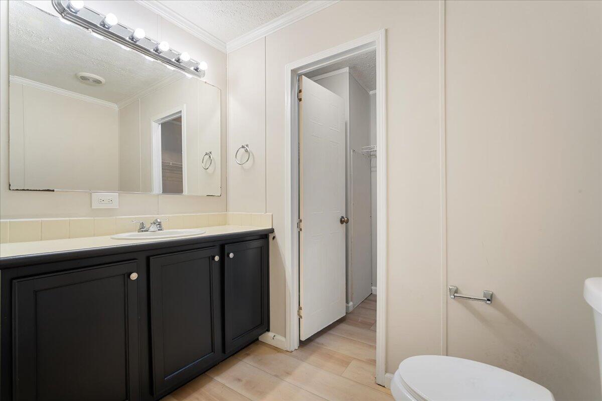 1011 Ridge Road Ridgeville, SC 29472 - Photo 9 of 22 09-DSC8321