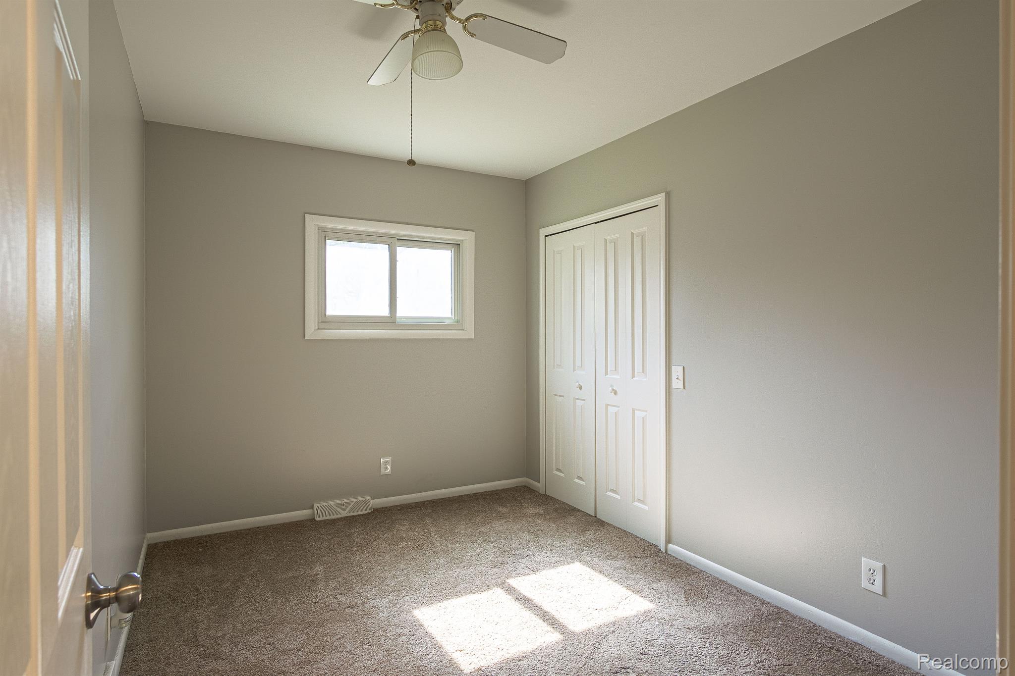 3090 Mann Road Clarkston, MI 48346 - Photo 8 of 12 Gallery Image 8