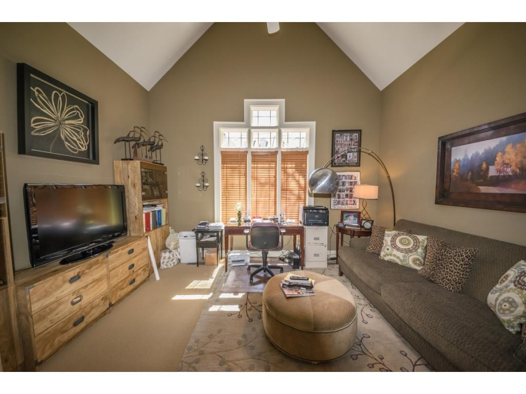 212 Willows Ridge Court Johnson City, TN 37601 - Photo 25 of 36 Officesitting room