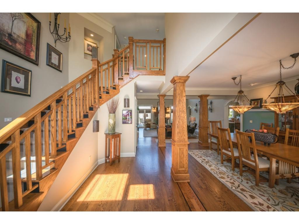 212 Willows Ridge Court Johnson City, TN 37601 - Photo 4 of 36 Professionally decorated