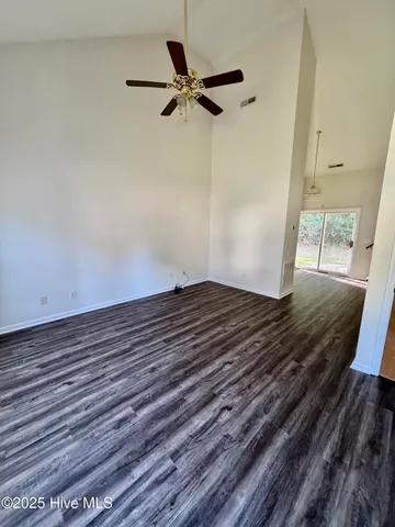 $1,650 | 1118 Brownlea Drive, Unit B, Greenville, NC 27858