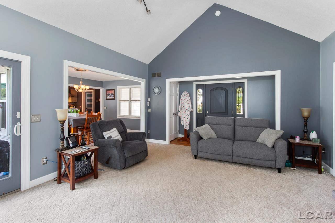 12984 Dixon Road Dundee, MI 48131 - Photo 14 of 58 50052628-13.JPG