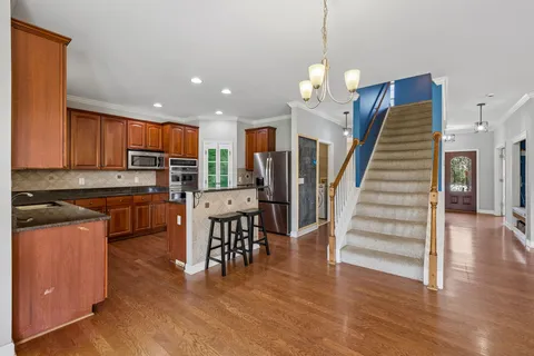 $715,000 | 7504 Woodstream Drive, Nashville, TN 37221