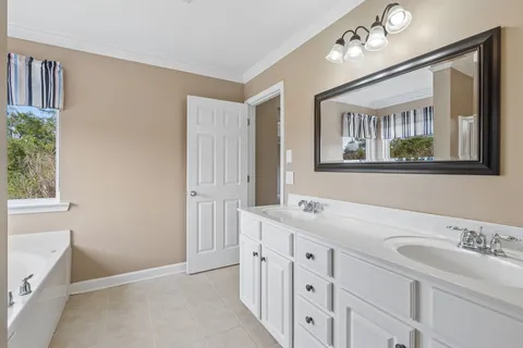 $715,000 | 7504 Woodstream Drive, Nashville, TN 37221