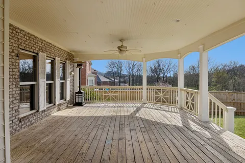 $715,000 | 7504 Woodstream Drive, Nashville, TN 37221