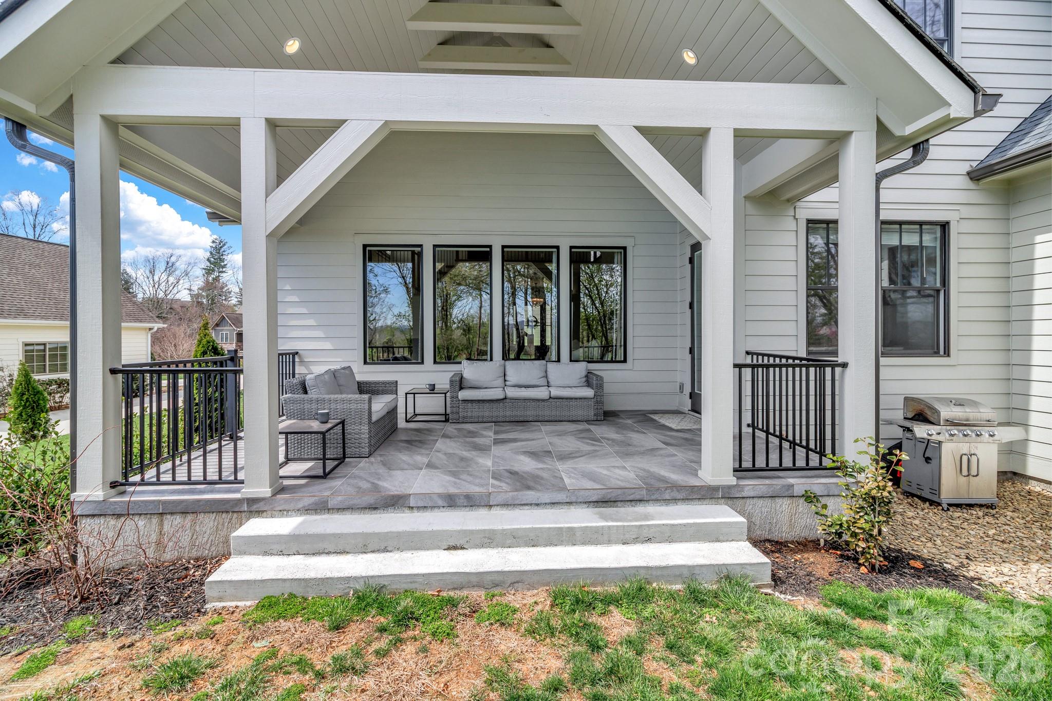 301 Rockbridge Road Mills River, NC 28759 - Photo 45 of 48 a front view of a house