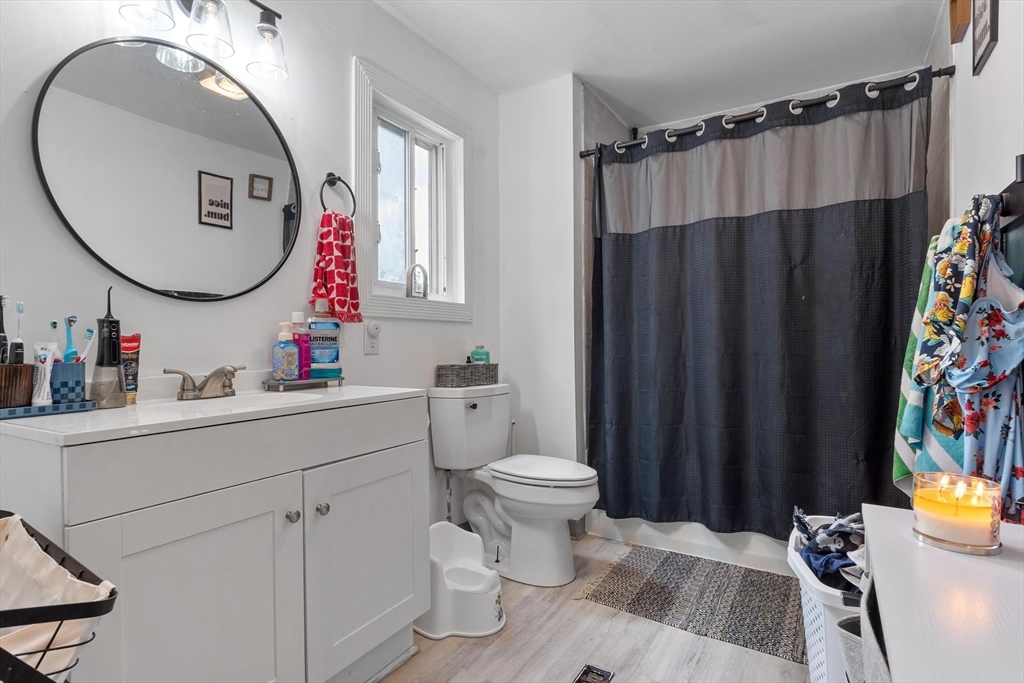 85 Montrose Street Springfield, MA 01109 - Photo 24 of 39