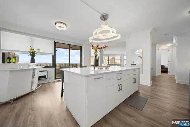 $6,300 | 7002 Boulevard East, Unit PH 43A, Guttenberg, NJ 07093