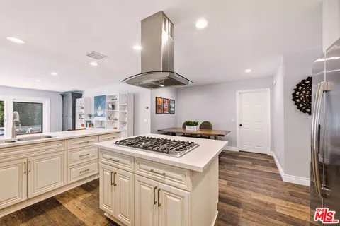 $1,895,000 | 29608 Woodbrook Drive, Agoura Hills, CA 91301