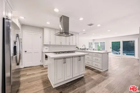 $1,895,000 | 29608 Woodbrook Drive, Agoura Hills, CA 91301