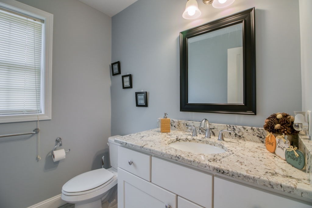 47 Laurence Street Springfield, MA 01104 - Photo 18 of 31 Gallery Image 18