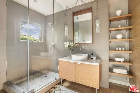 $1,995,000 | 2255 Wellesley Avenue, Los Angeles, CA 90064