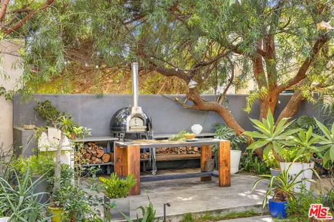 $1,995,000 | 2255 Wellesley Avenue, Los Angeles, CA 90064