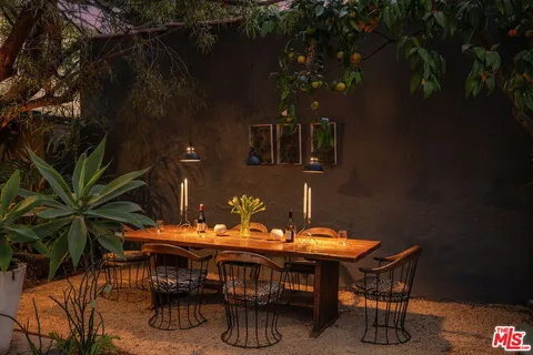 $1,995,000 | 2255 Wellesley Avenue, Los Angeles, CA 90064