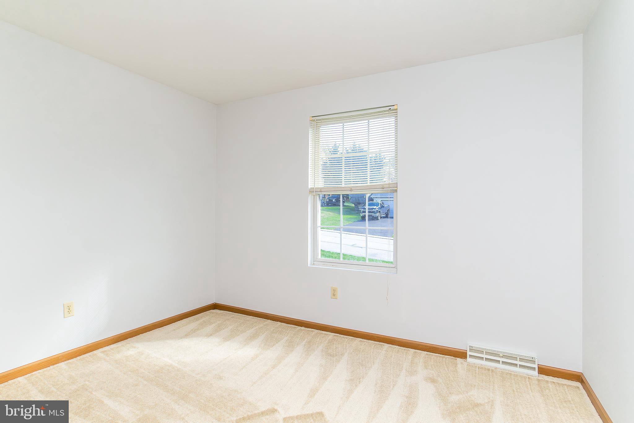 316 Azalea Drive Hanover, PA 17331 - Photo 23 of 32 Bedroom #3- Upper level