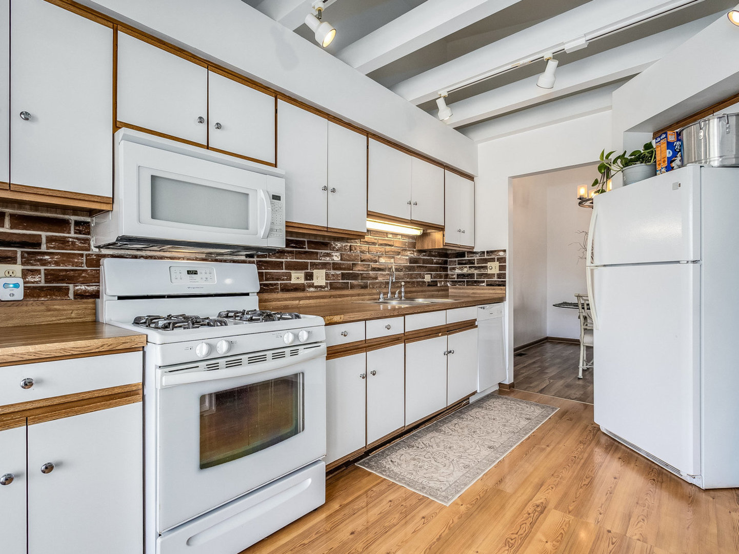 2326 Olde Mill Road Plainfield, IL 60586 - Photo 7 of 26