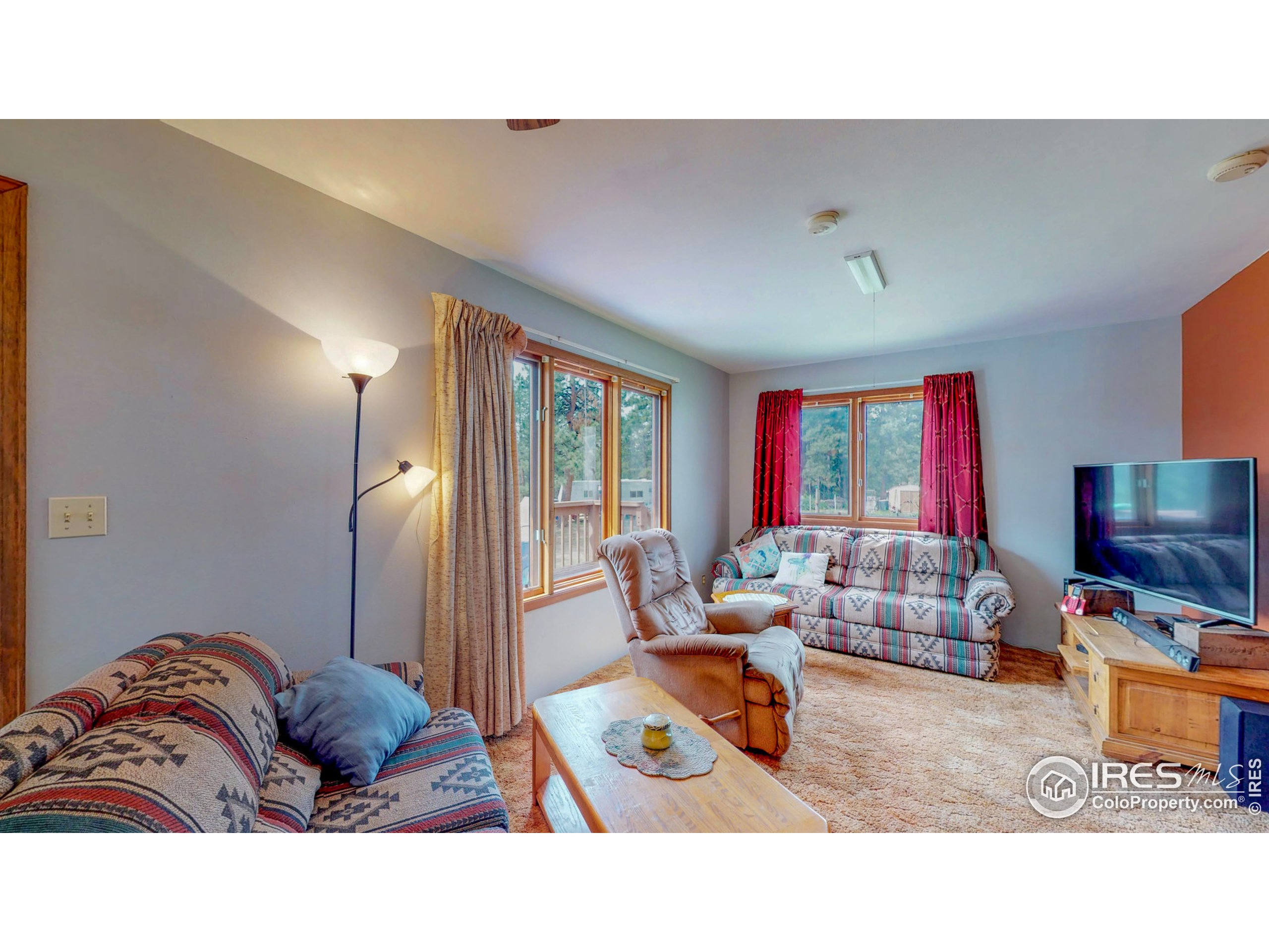 263 Badger Court Drake, CO 80515 - Photo 6 of 40