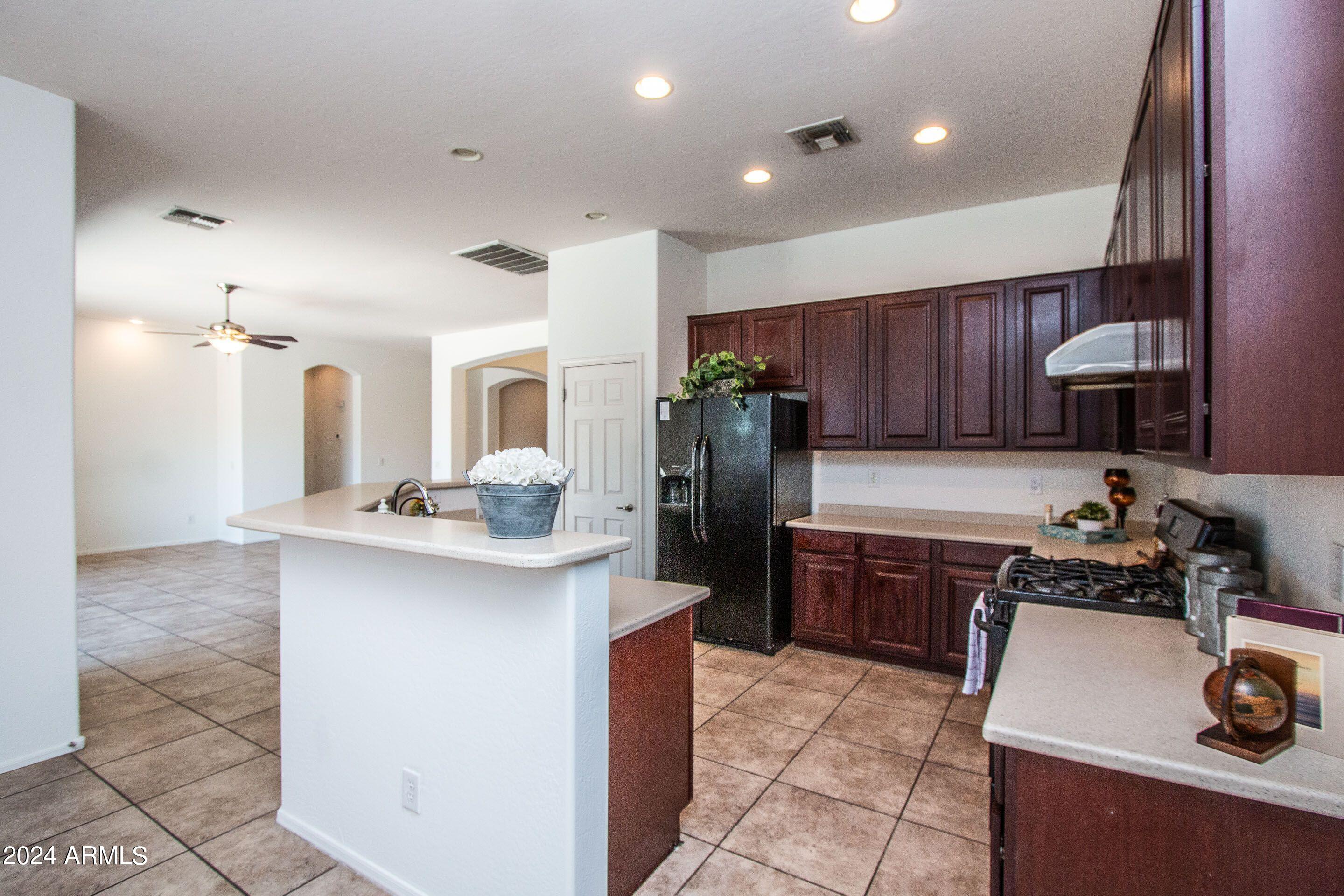 4611 West Corral Road Laveen, AZ 85339 - Photo 16 of 34 ZyjFIR8Q-1