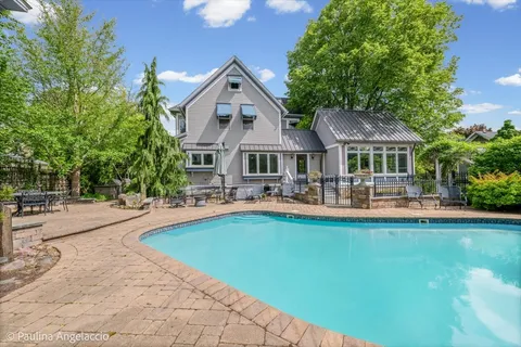 $1,699,900 | 135 West Lake Street, Barrington, IL 60010